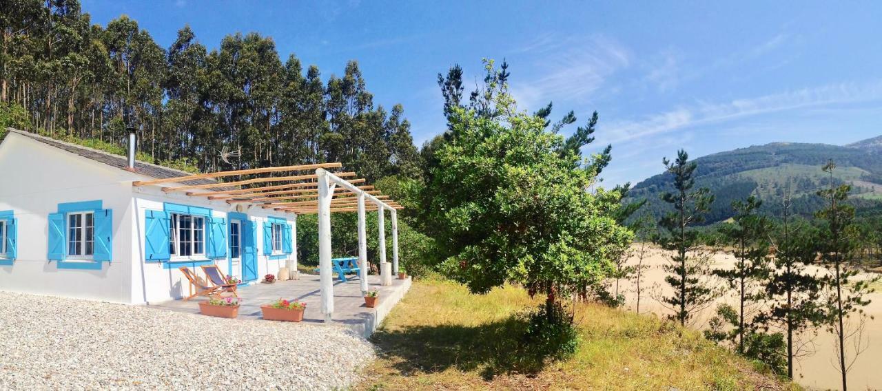 סנטה מרתה דה אורטיגיירה Esteiro Surf Lodge מראה חיצוני תמונה